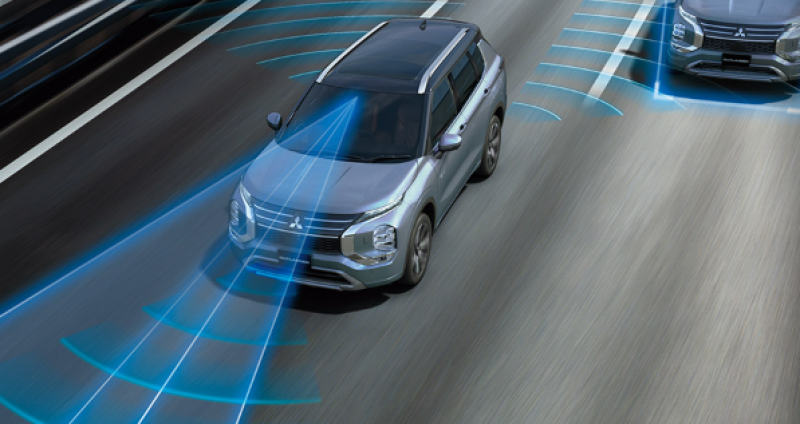 三菱 アウトランダーPHEV の性能